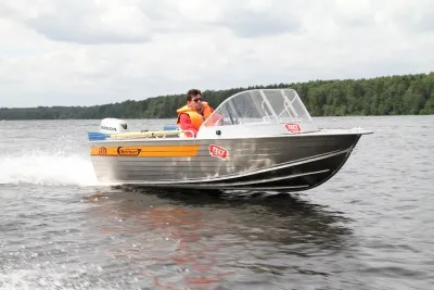 Фото Алюминиевая лодка Wellboat-45i (Вельбот) в интернет-магазине "Моторыбак" Фото Алюминиевая лодка Wellboat-45i (Вельбот) в интернет-магазине Моторыбак