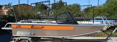 Фото Алюминиевая лодка Wellboat-47DC (Вельбот) в интернет-магазине "Моторыбак" Фото Алюминиевая лодка Wellboat-47DC (Вельбот) в интернет-магазине Моторыбак
