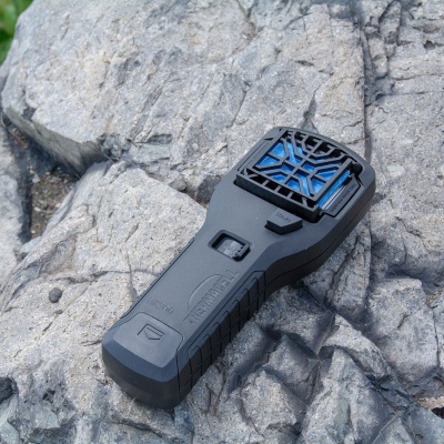 pribor-protivomoskitnyj-thermacell-mr-300-black-repeller-chernyj (6)